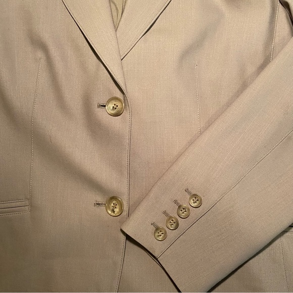 Green Blazer Jacket - Picture 5 of 6